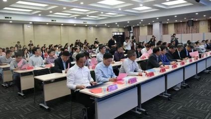 壕气冲天!武大校友再捐1.8亿助力母校高端人才引进