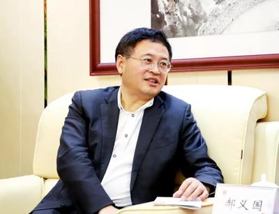 自治区投资促进局积极对接氢能源汽车项目