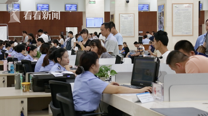 抢人才!武汉再度放宽落户年龄限制 购房租房打八折