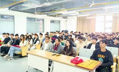 武汉光谷职业学院智能制造学院举行校企合作签约及开班仪式